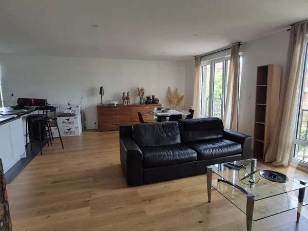 Appartement 2 pièces 63 m²
