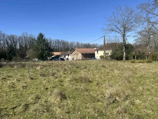 Terrain 3741 m²