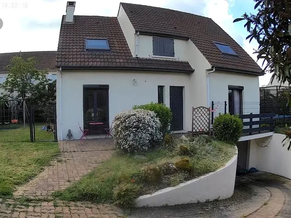 Maison de 6 pièces 130m2 - Jardin - sous-sol total