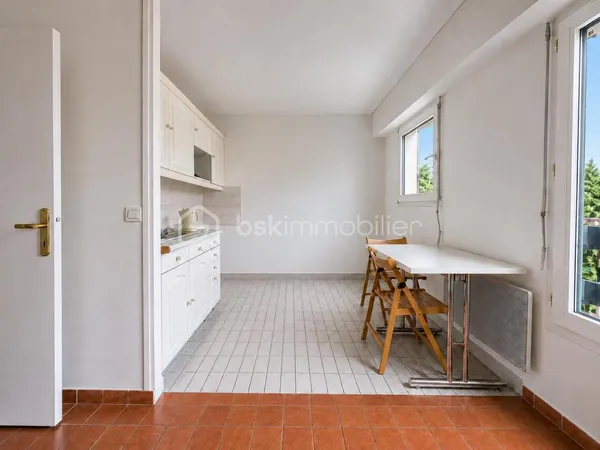 APPARTEMENT 35 M² AVEC CAVE - SURESNES, RUE GAMBETTA