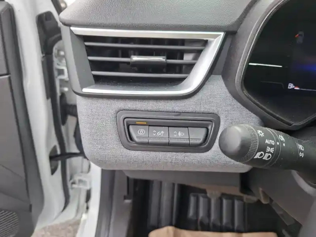 Renault Clio blue dci 100 ch gsr2 — photo 12