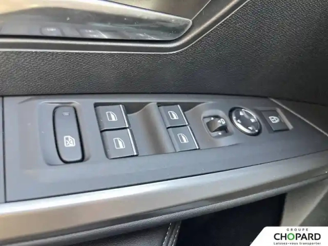 Peugeot 5008 hybrid 145 ch e-dcs6 — photo 18