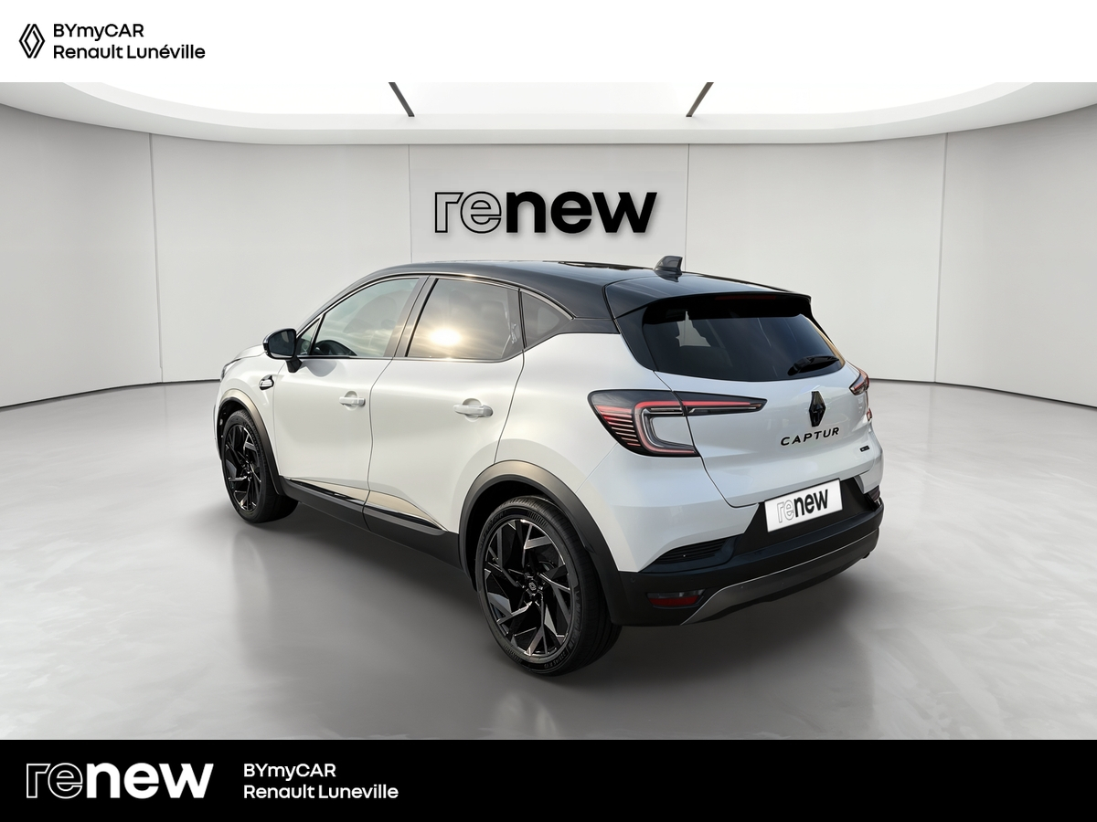 Renault Captur E-Tech full hybrid 145 ch — photo 3