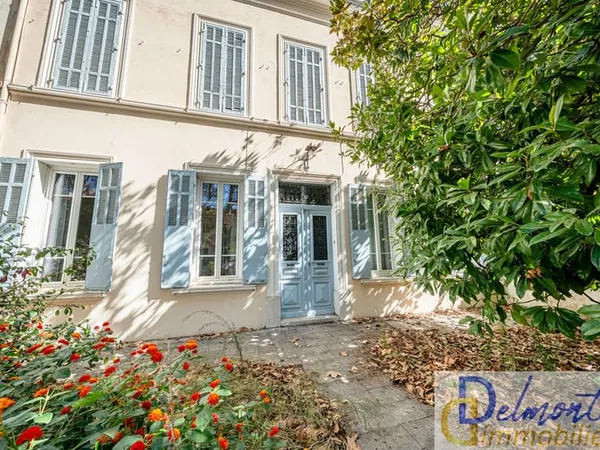 Maison de caractère 161 m2 Jardin 110 m2 Garage Fort p