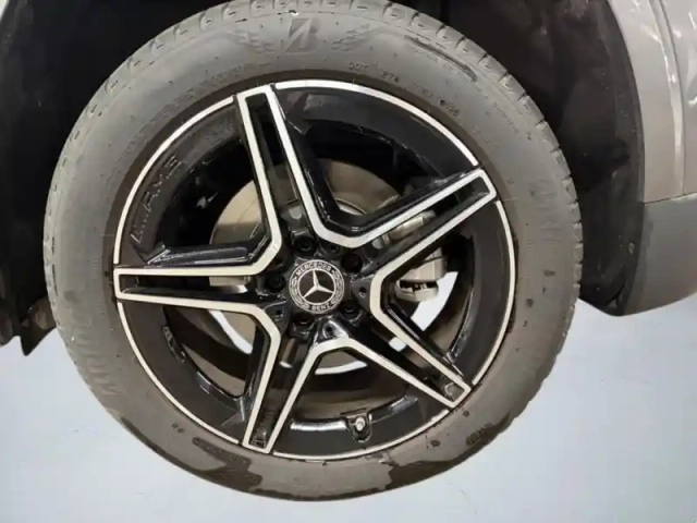 Mercedes Gla 250 e hybrid eq amg line — photo 9