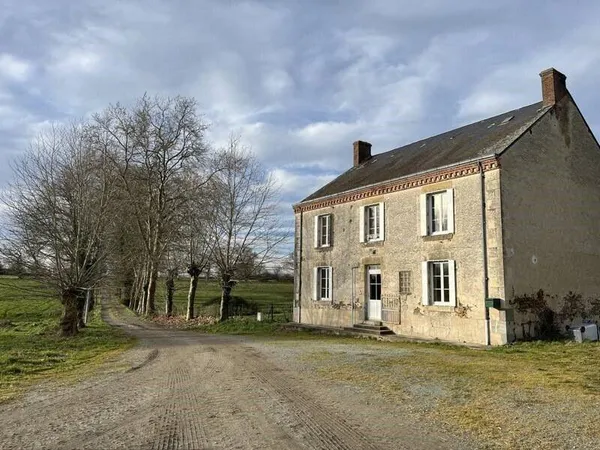 Maison 9 pièces 202 m²