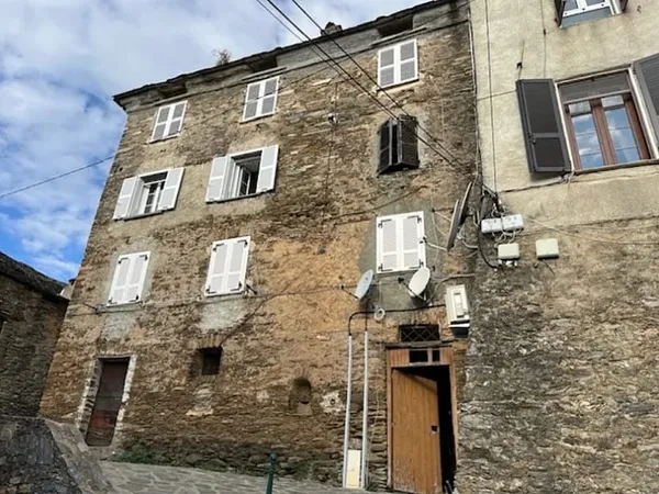 Appartement 4 pièces 87 m²
