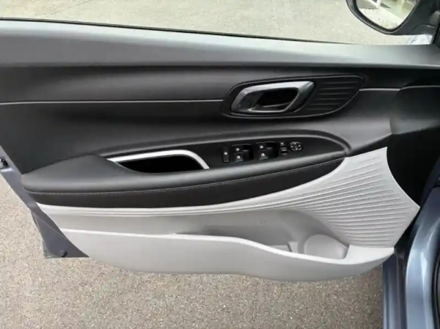 Hyundai I20 1.0 t-gdi 100ch creative — photo 6