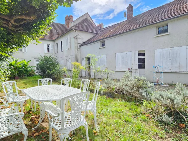 Maison 9 pièces 276 m²