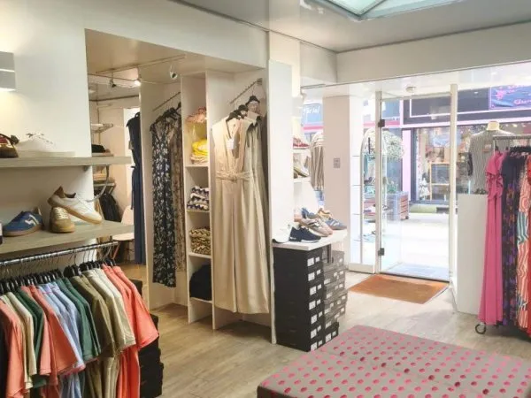 Fonds de commerce 80 m²
