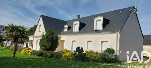 Maison 9 pièces 258 m²