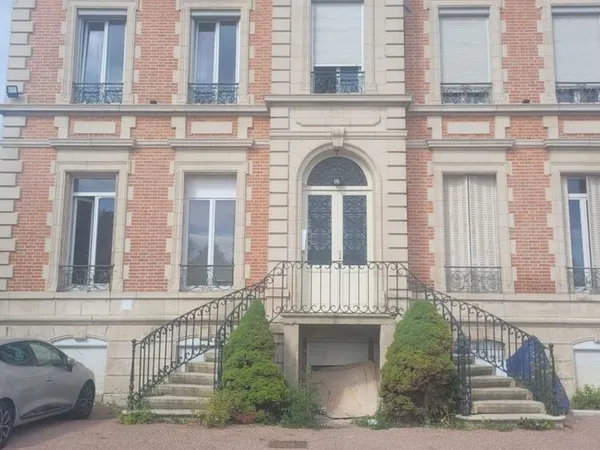 studio meuble