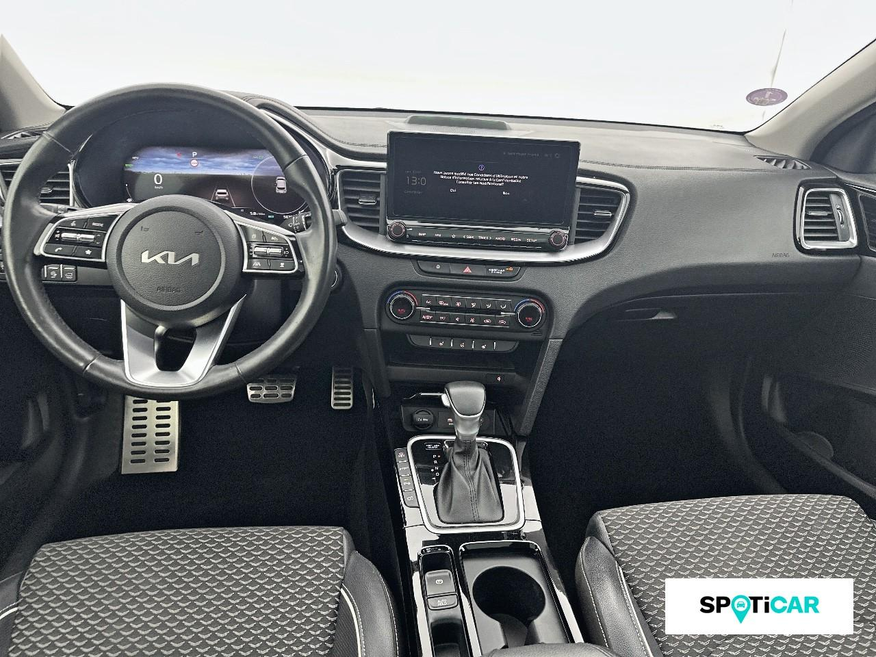 Kia Xceed 1.6 gdi 141ch phev lounge dct6 — photo 8