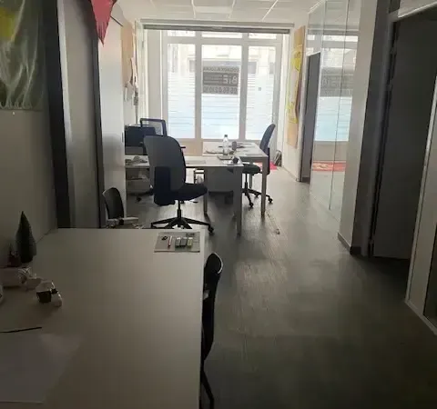 BORDEAUX CENTRE - Local commercial 63 m²