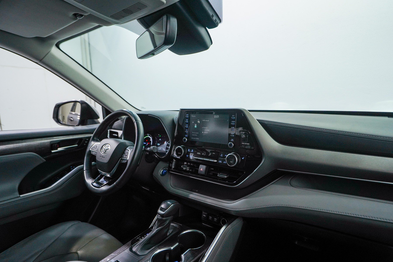 Toyota HIGHLANDER — photo 32