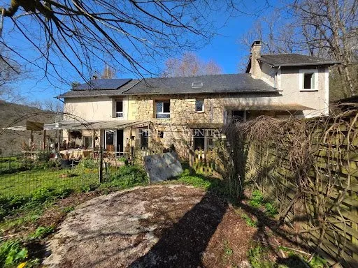 Maison 7 pièces 180 m²