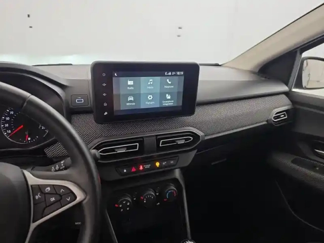 Dacia Jogger tce 110 7 places — photo 32