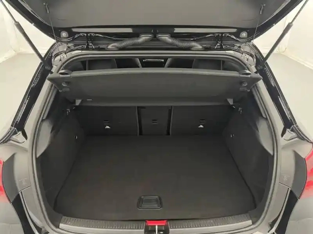 Mercedes Classe A 250 e hybrid eq 8g-dct — photo 80