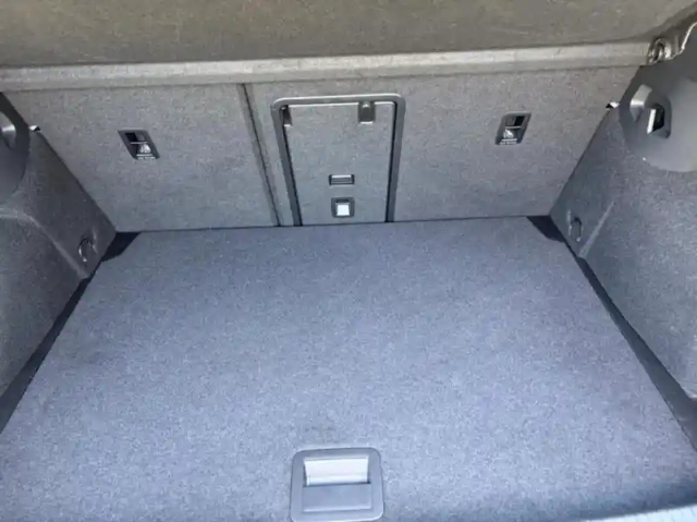 Volkswagen Golf 1.0 tsi opf 110ch active — photo 6