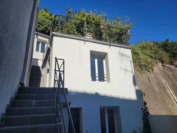 Studio meublé lumineux et calme