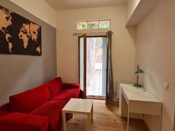 Studio 16m² avec terrasse près de l'université avec terrasse - quartier La lunette
