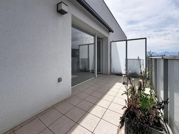 T2 récent 44 m² avec terrasse + cave - Résidence sécurisée (2019) centre-ville