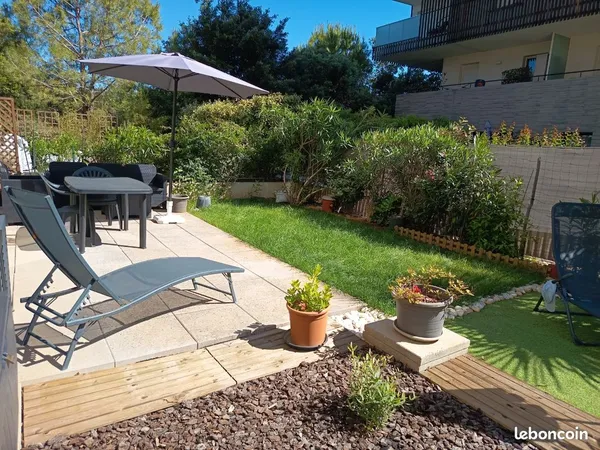 Appartement 3 pièces 69 m2 avec terrasse et jardin Quartier Port Marianne Montpellier