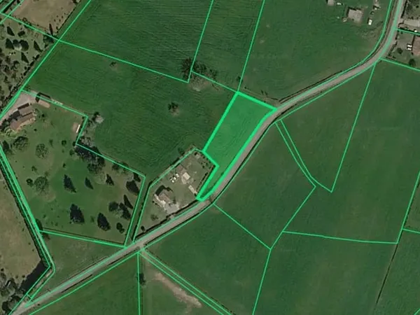Terrain à vendre de 2 570,00 m² SAINT PARDOUX (87)