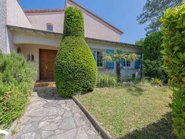 Maison 7 pièces 177 m²