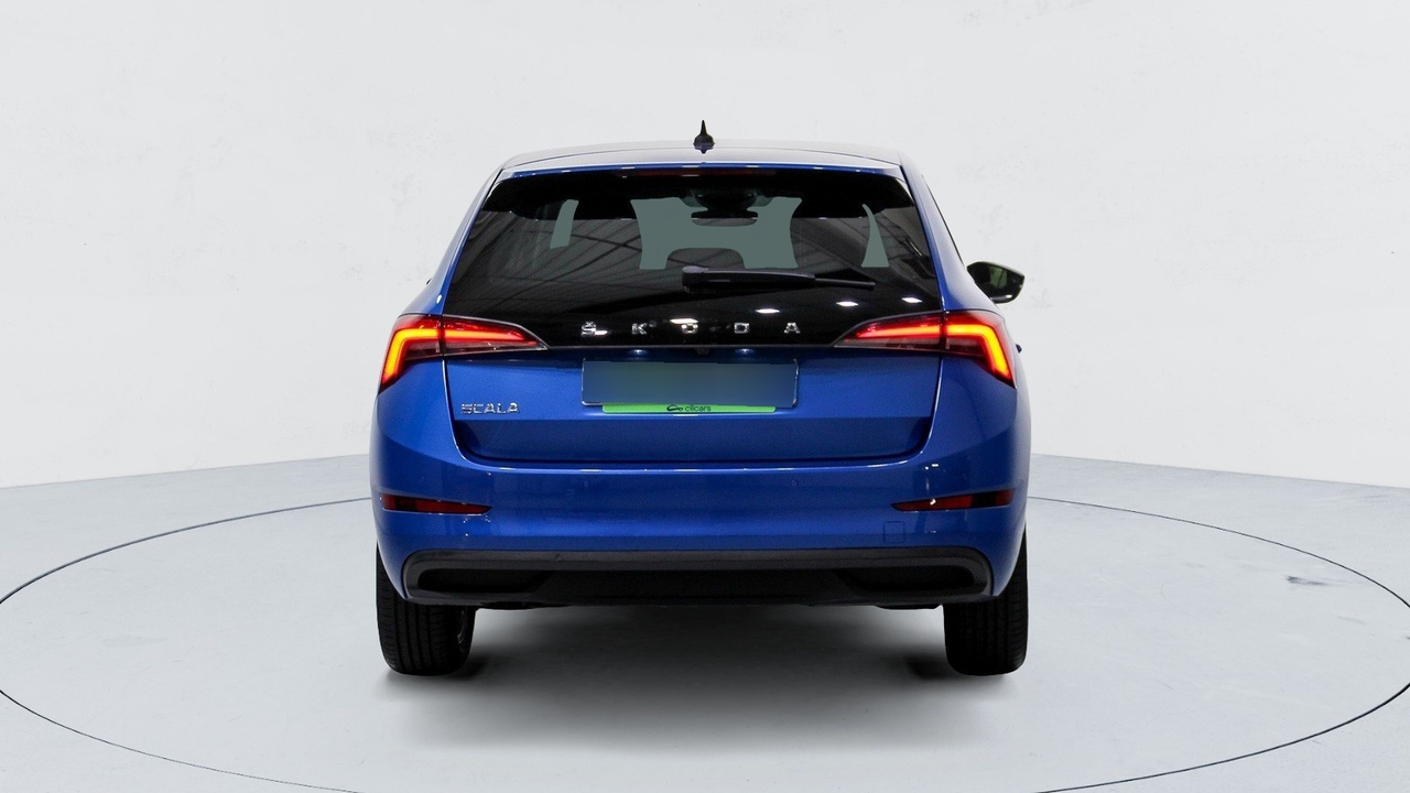 Skoda Scala — photo 4