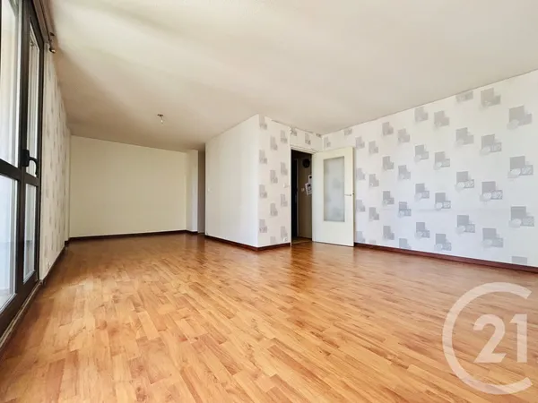 Appartement 4 pièces 74 m²
