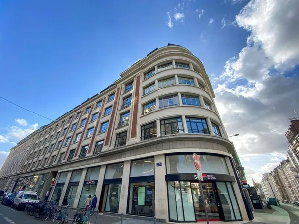 Bureaux 399 m²