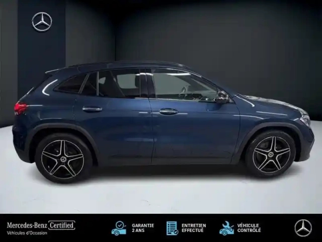 Mercedes Gla 200 d amg line — photo 6