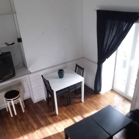 T2 meublé ,Hyper centre de Nantes 40m2, libre de suite