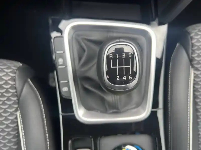 Kia Xceed 1.5 t-gdi 140 ch bvm6 — photo 30