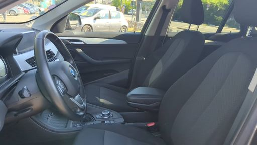 BMW X1 sDrive 18i 140  DCT7 - Business – 2021 – 99500 km – Essence – Boîte Automatique — photo 6