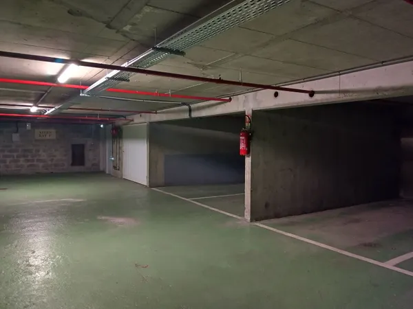Vends parking