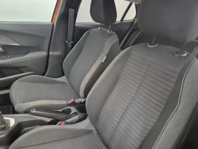 Peugeot 2008 puretech 100 s&amp;s bvm6 — photo 24