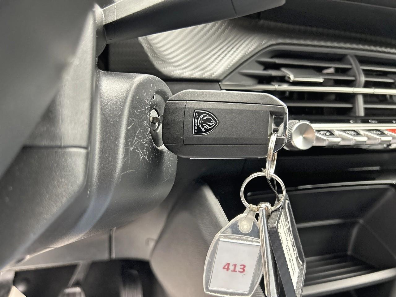 Peugeot 2008 100 s&s bvm6 style — photo 19