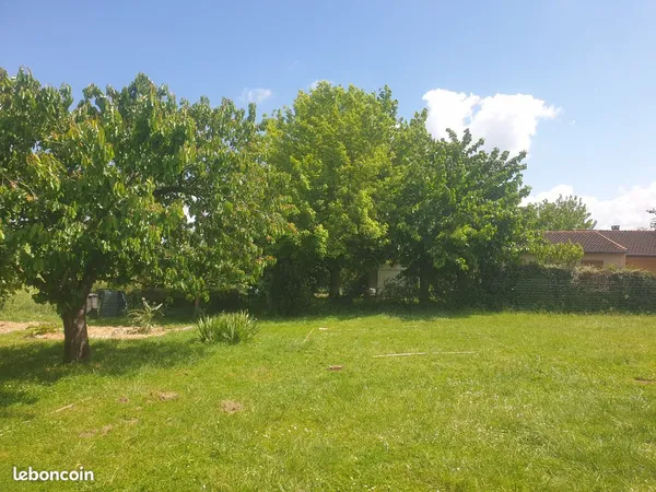 Maison Individuelle 160m2 terrain 2200m2