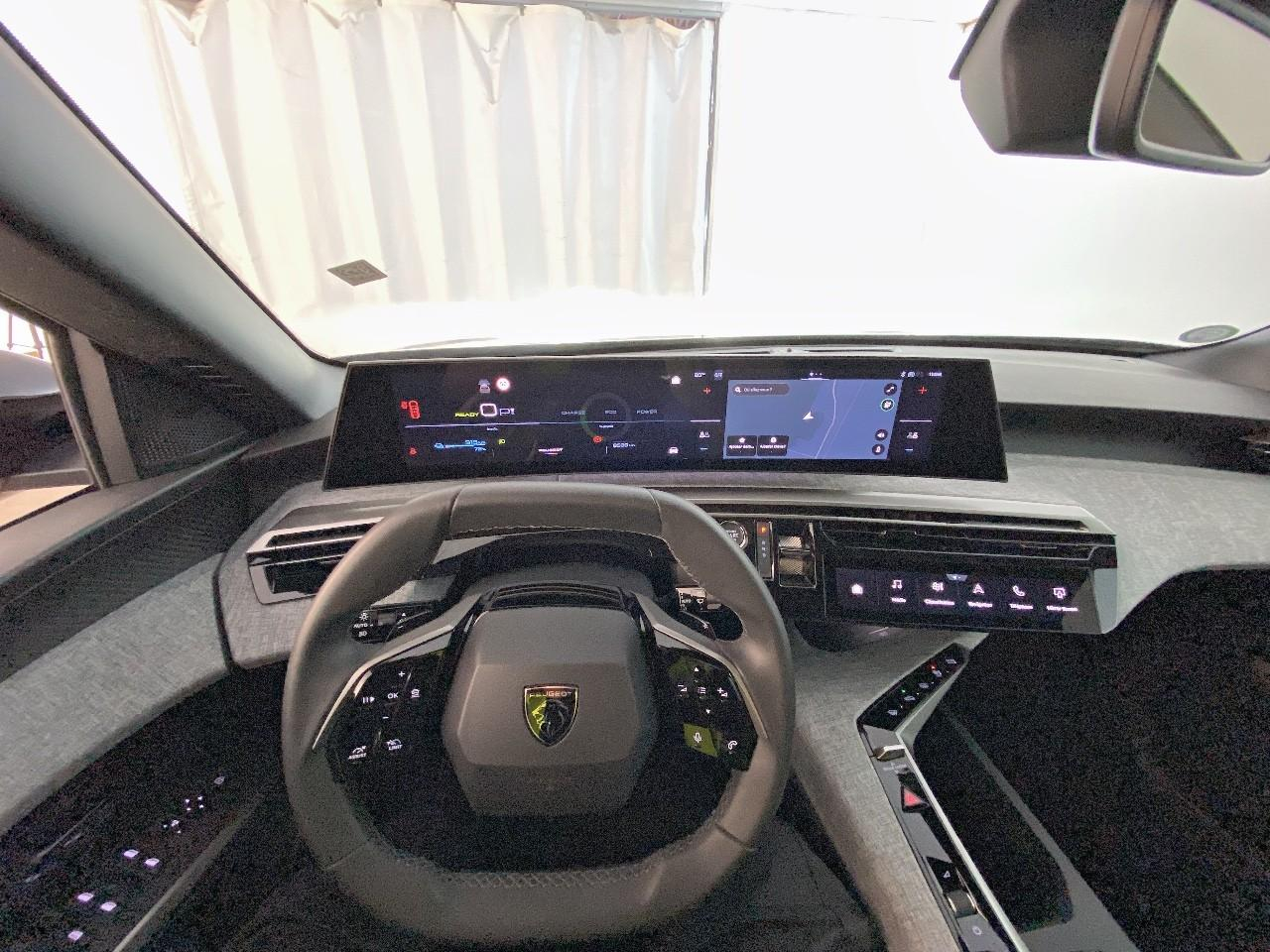 Peugeot 3008 electrique 210 ch 73 kwh allure — photo 12