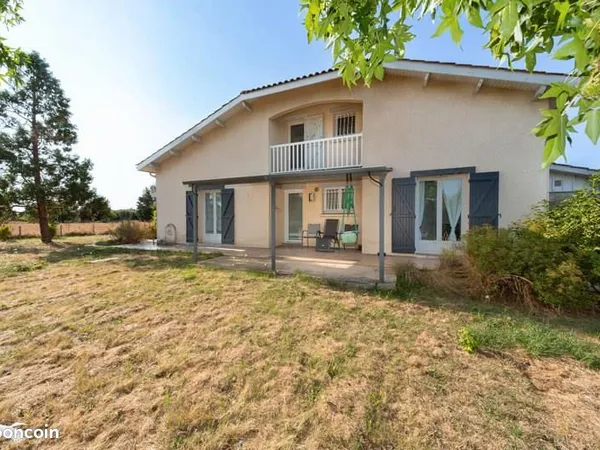Maison 5 pièces 145 m²