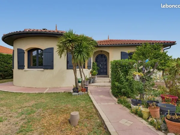 Villa 4 pièces 121 m²