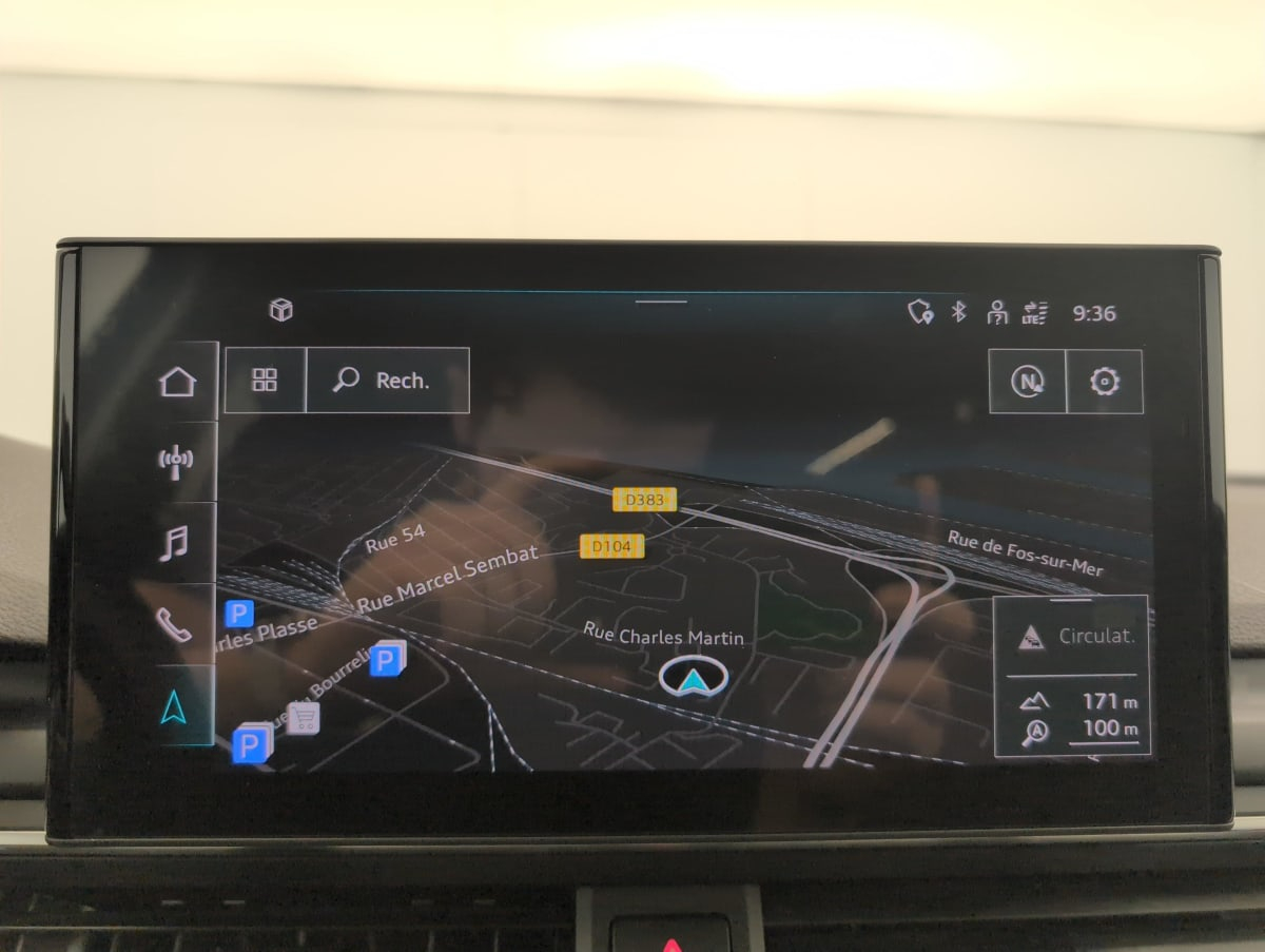 Audi A4 Avant — photo 17