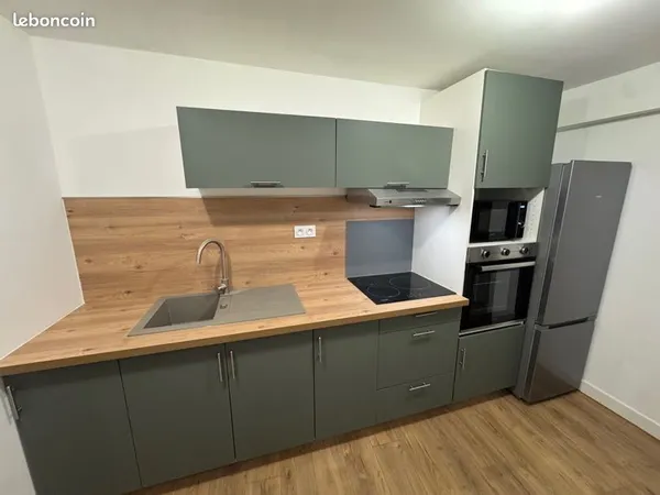 Appartement T3 meublé au coeur de Rians