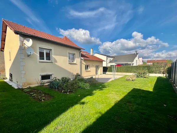 Maison 10 pièces 170 m²