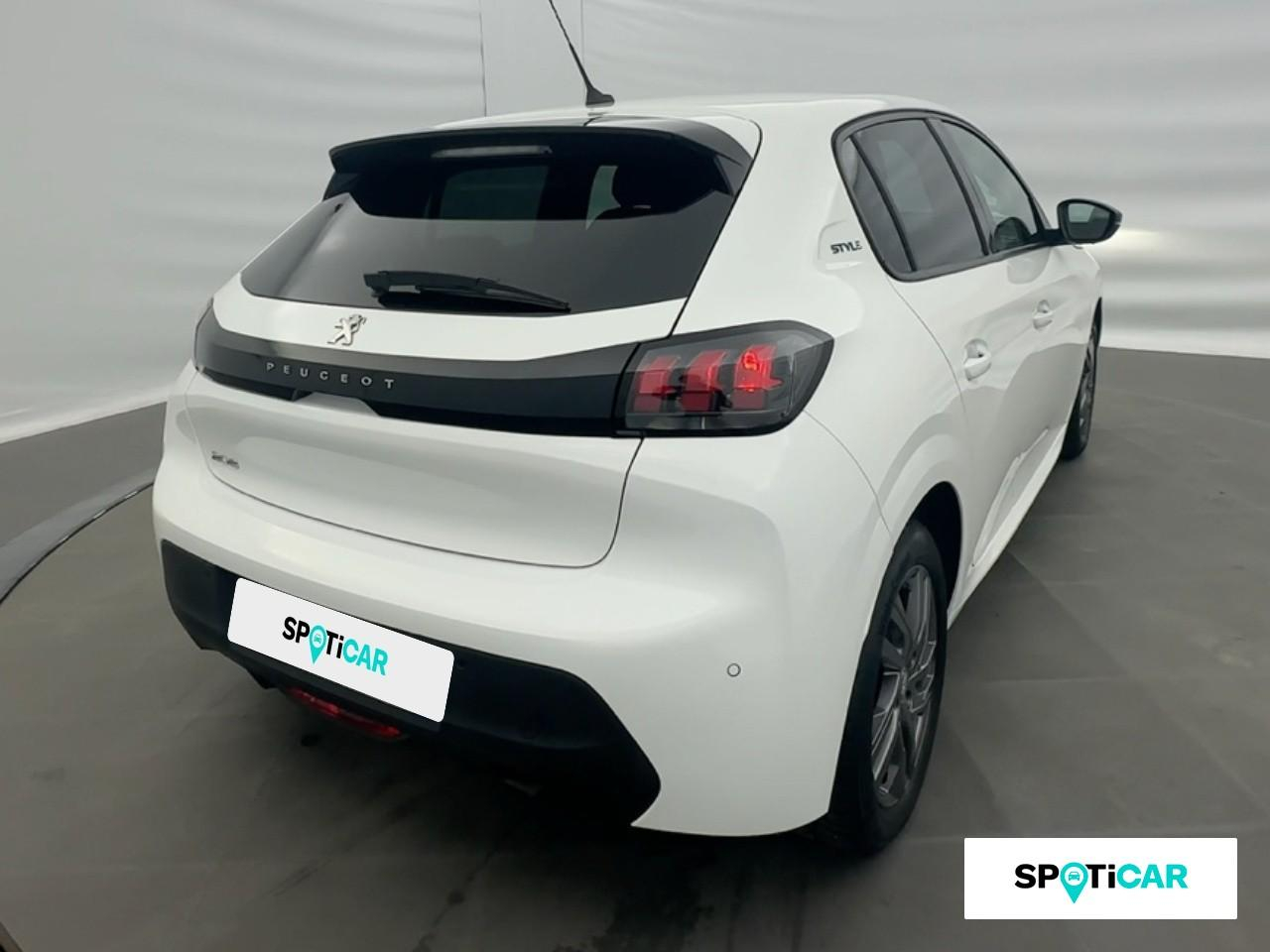 Peugeot 208 1.2 puretech 100ch s&s style 118g — photo 5