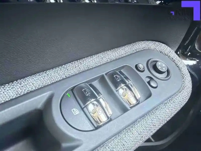 Mini Mini countryman 125 - 95 ch all4 bva6 — photo 23