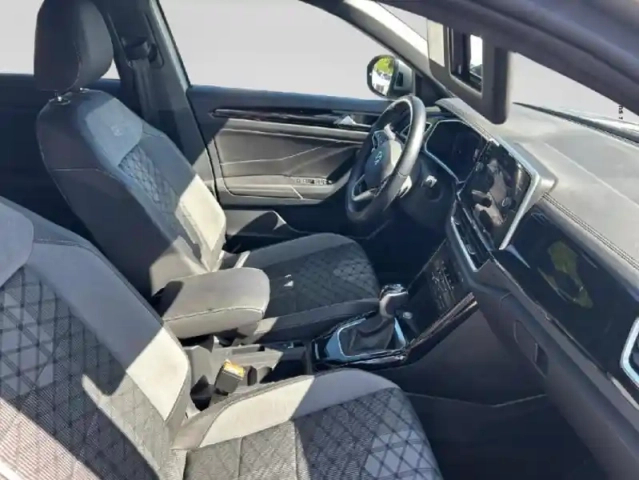 Volkswagen T-Roc 1.5 tsi evo 150ch r-line dsg7 — photo 5