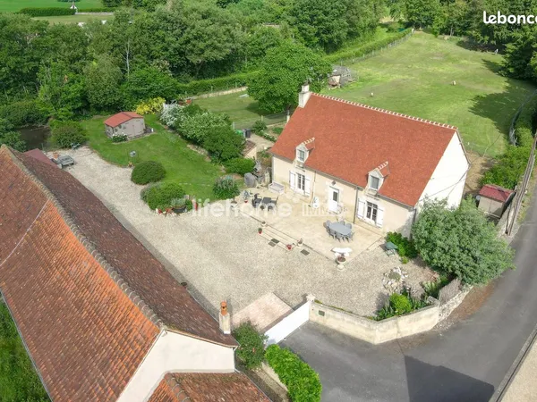 Maison 7 pièces 160 m²